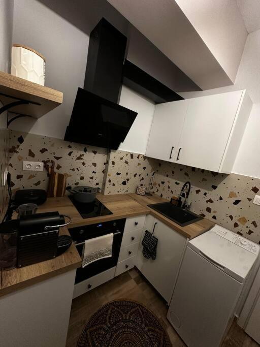 Tiny Nest Sindos Apartamento Exterior foto